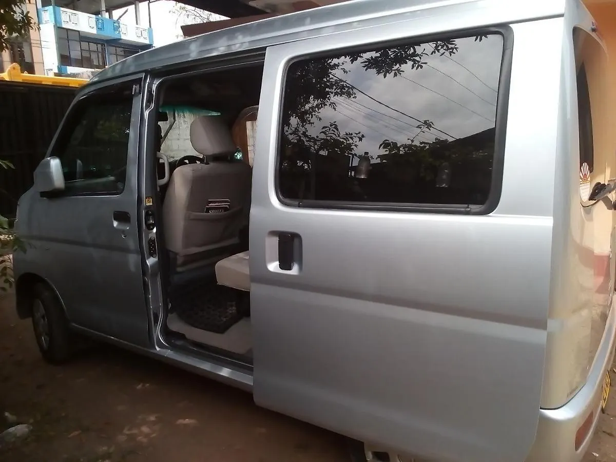 Homestay Queens Airport Residence Negombo